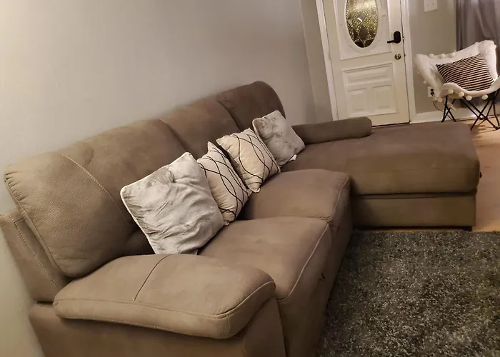 Tranquility Room By The Airport
